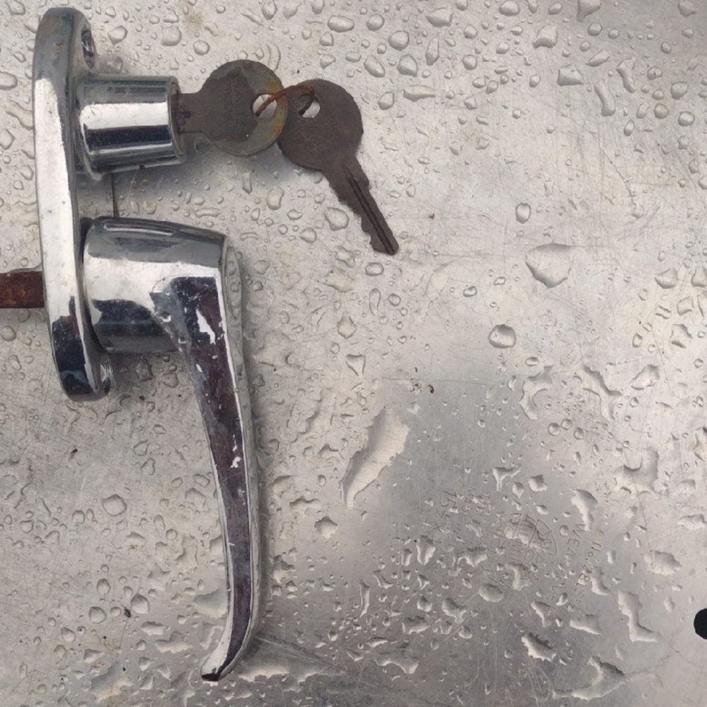 1950's Buick Silver Door Handle with Keys